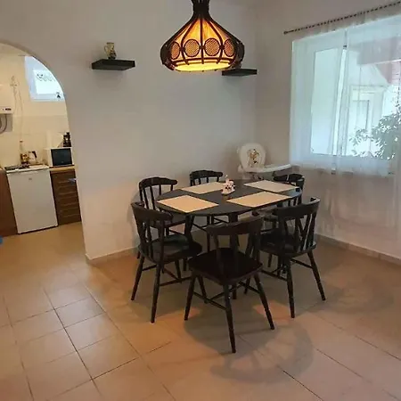 In - Balaton 43127 Holiday home