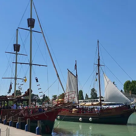 In - Balaton 43127 Holiday home *
